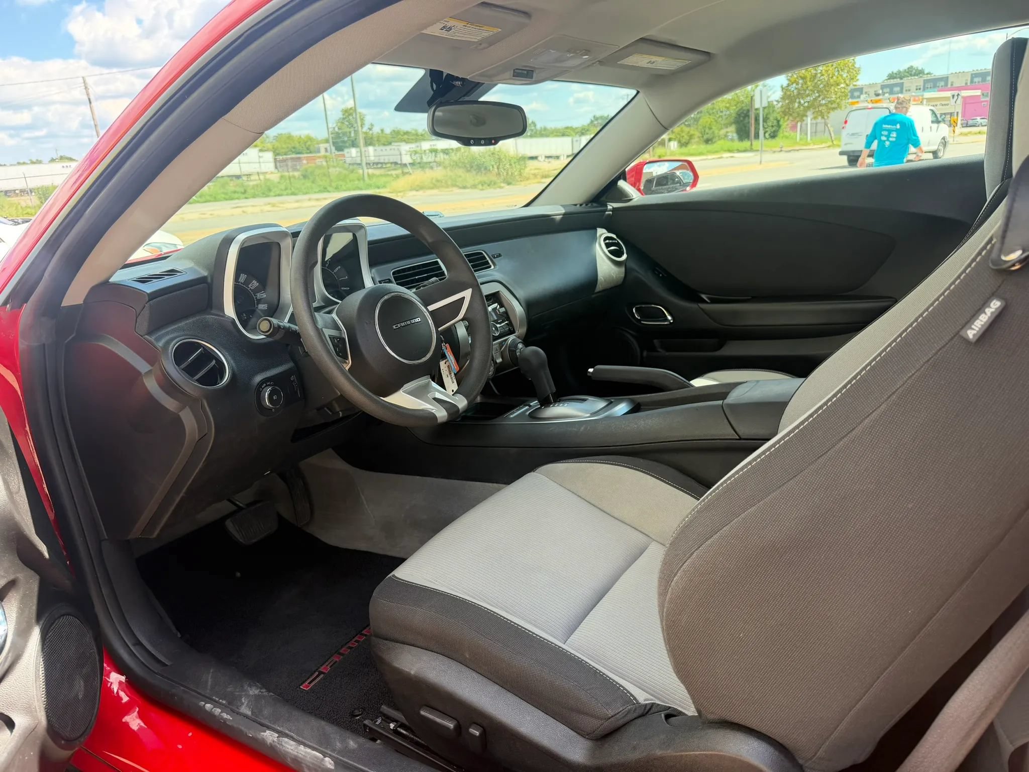 Used 2010 Chevrolet Camaro LT RWD image 12