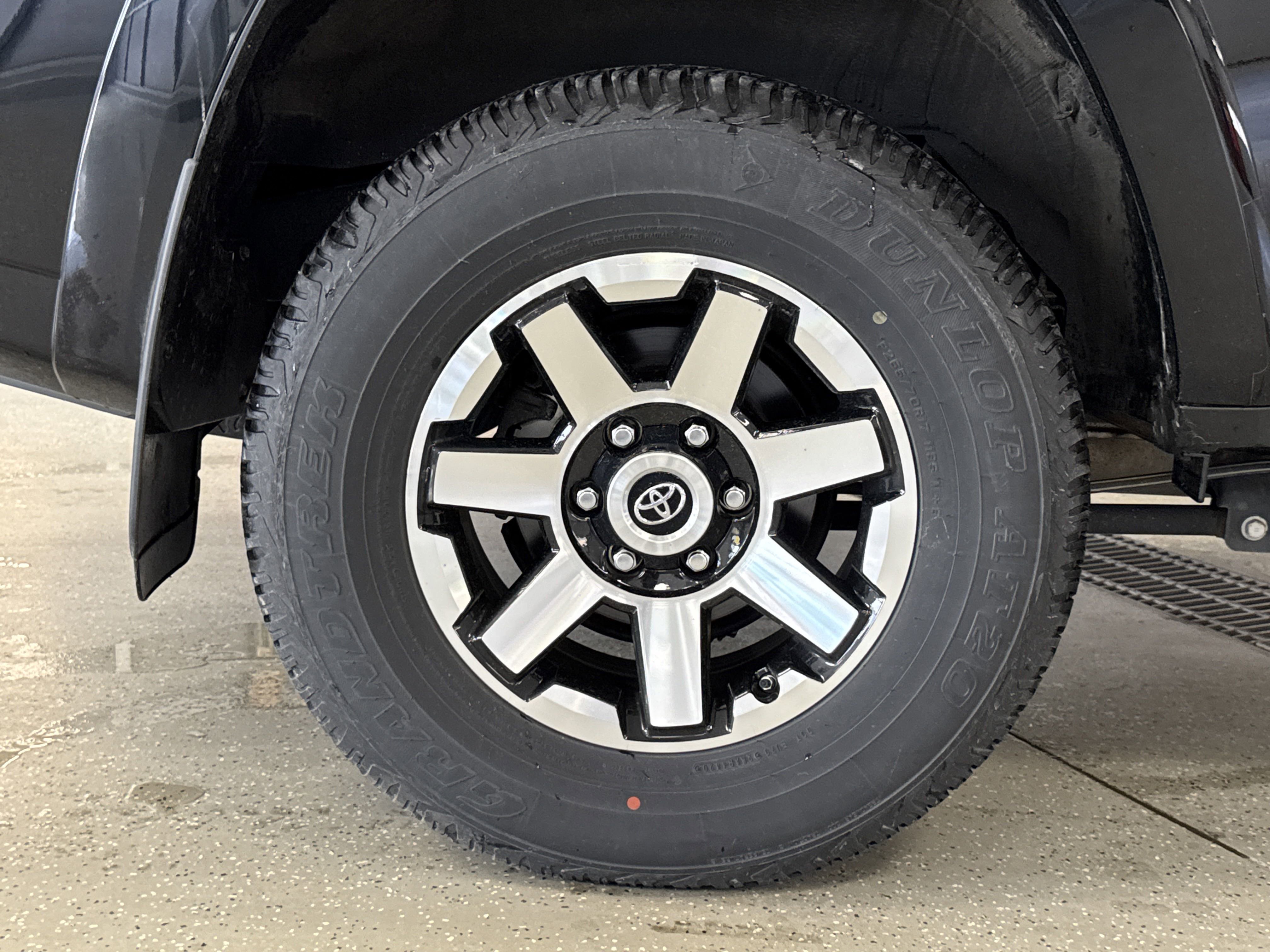 Used 2021 Toyota 4Runner TRD Off-Road image 35