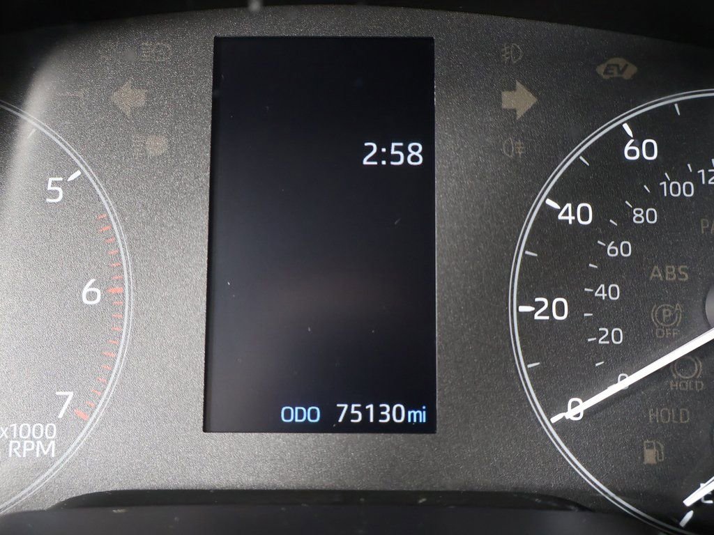 Used 2023 Toyota Corolla LE image 31
