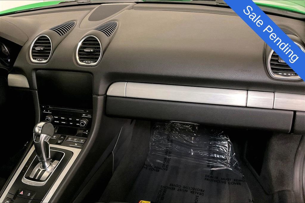 Used 2022 Porsche 718 Cayman GT4 RWD image 13
