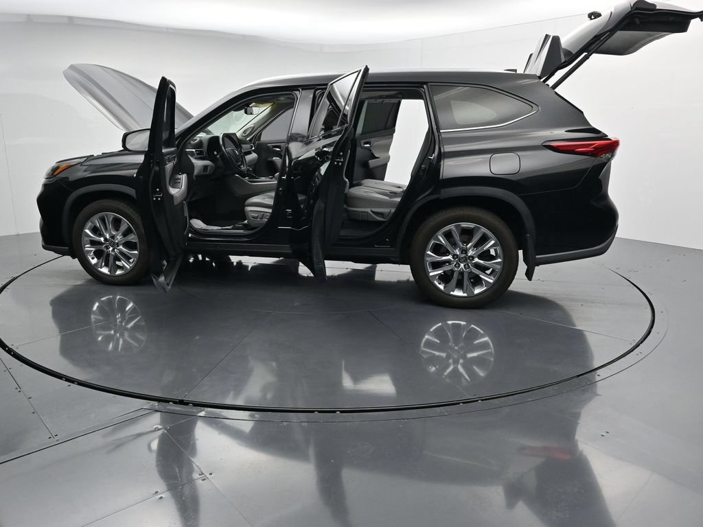 Used 2020 Toyota Highlander Limited AWD/4WD image 45