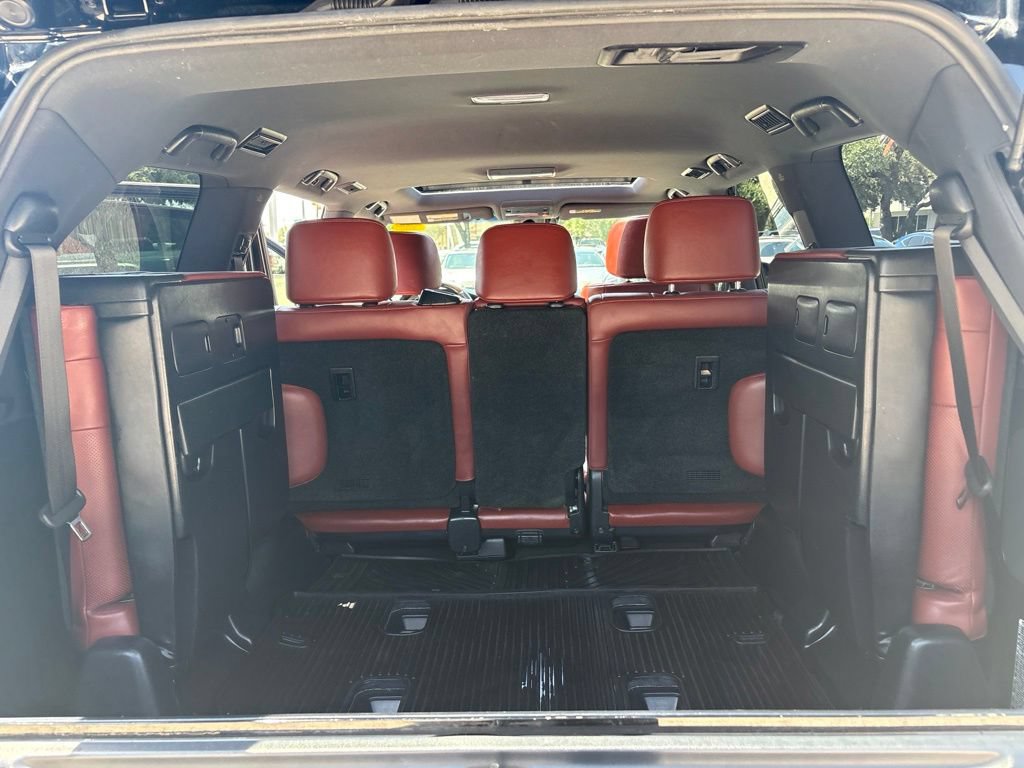 Used 2021 Lexus LX 570 4WD w/ Sport Package image 22