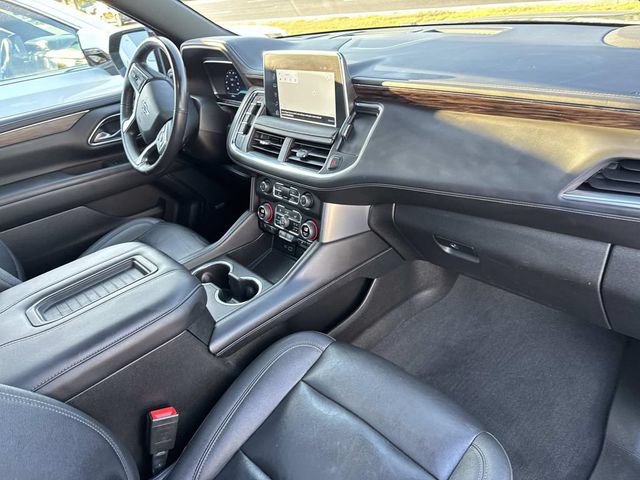 Used 2022 Chevrolet Tahoe Z71 w/ Luxury Package AWD/4WD image 19