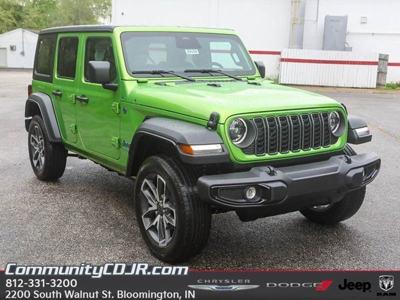 New 2025 Jeep Wrangler Sport S w/ Convenience Group