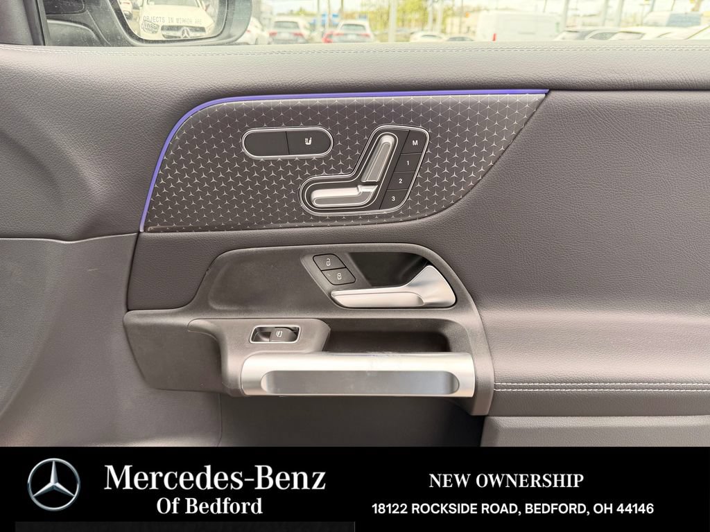 New 2026 Mercedes-Benz GLB 250 4MATIC image 30