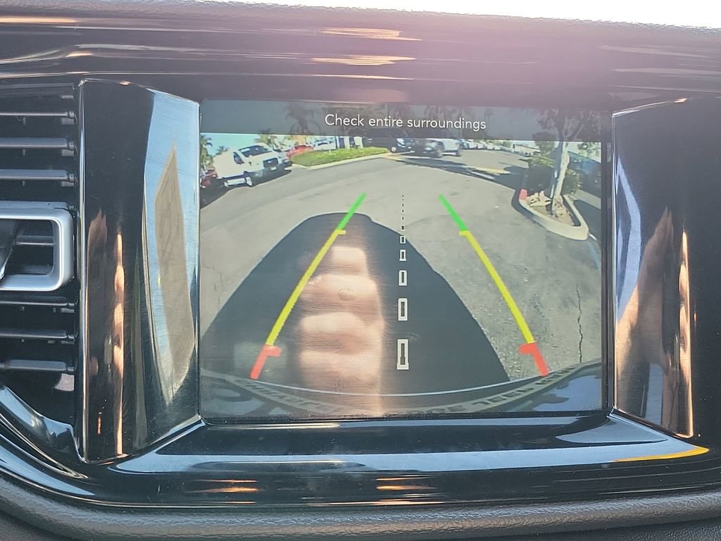 Certified 2021 Dodge Durango SXT image 9