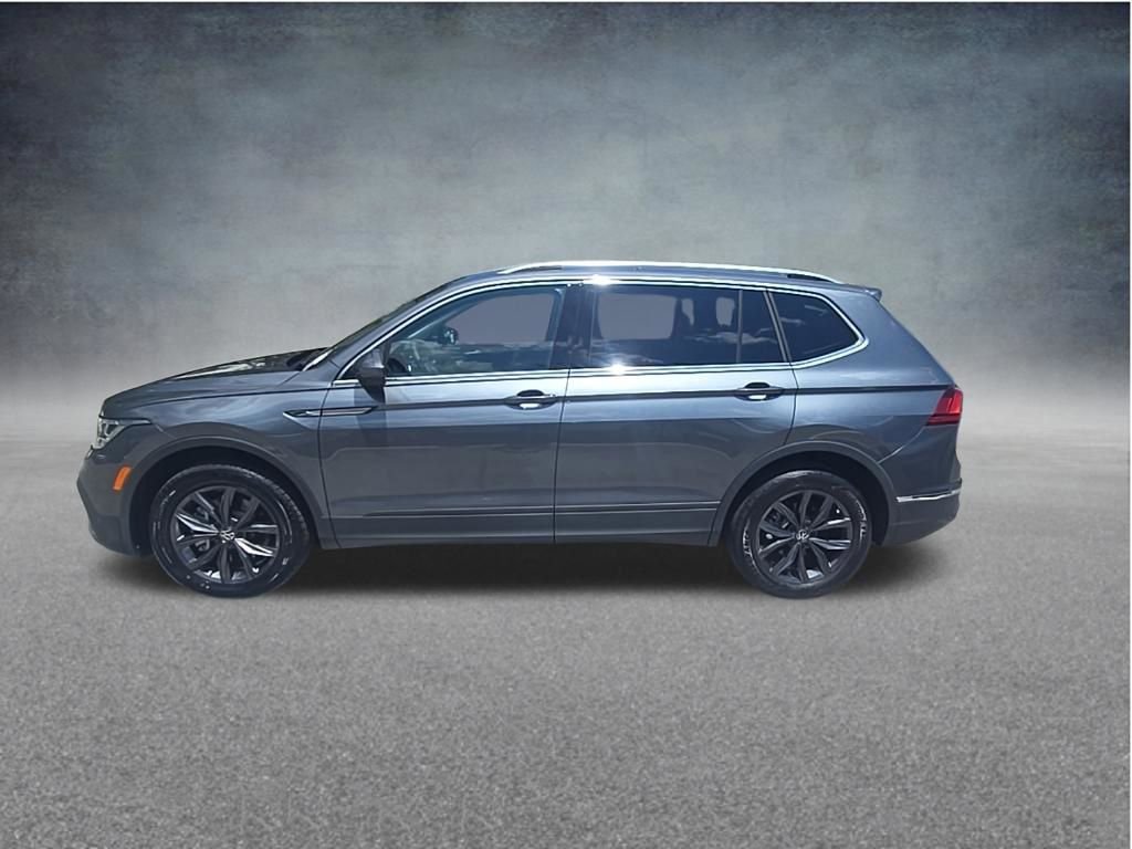 Used 2023 Volkswagen Tiguan SE FWD image 8
