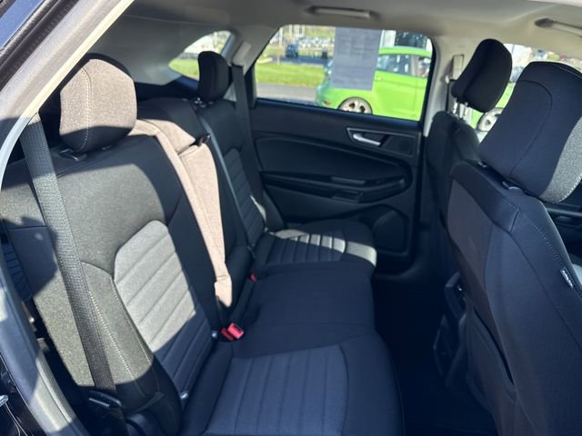 Used 2023 Ford Edge SE w/ Black Appearance Package image 14