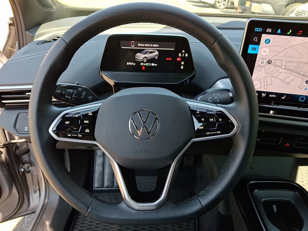 Certified 2025 Volkswagen ID.4 Pro AWD/4WD image 18