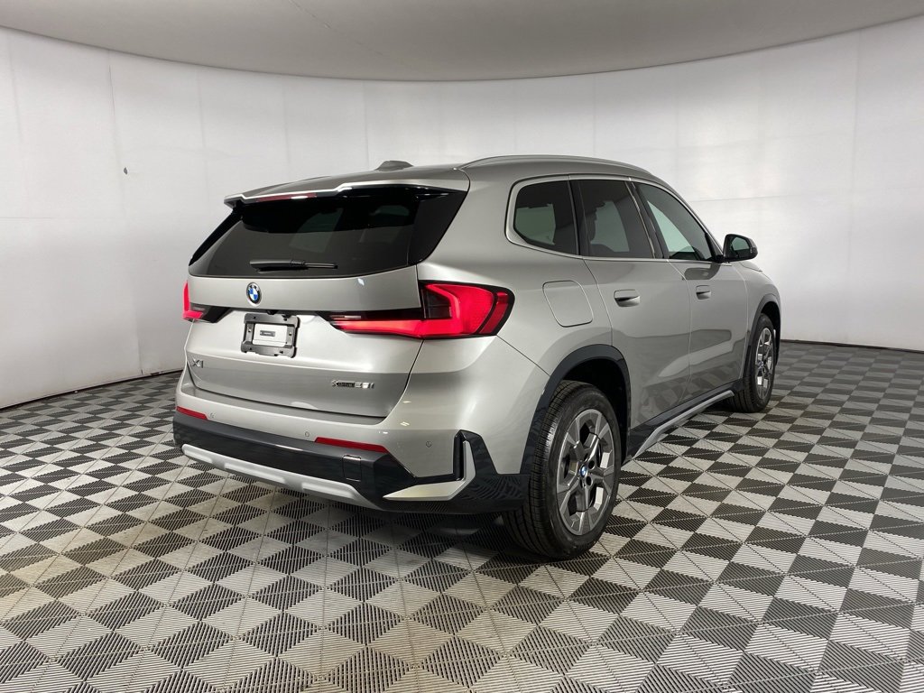 New 2026 BMW X1 xDrive28i w/ Convenience Package image 24