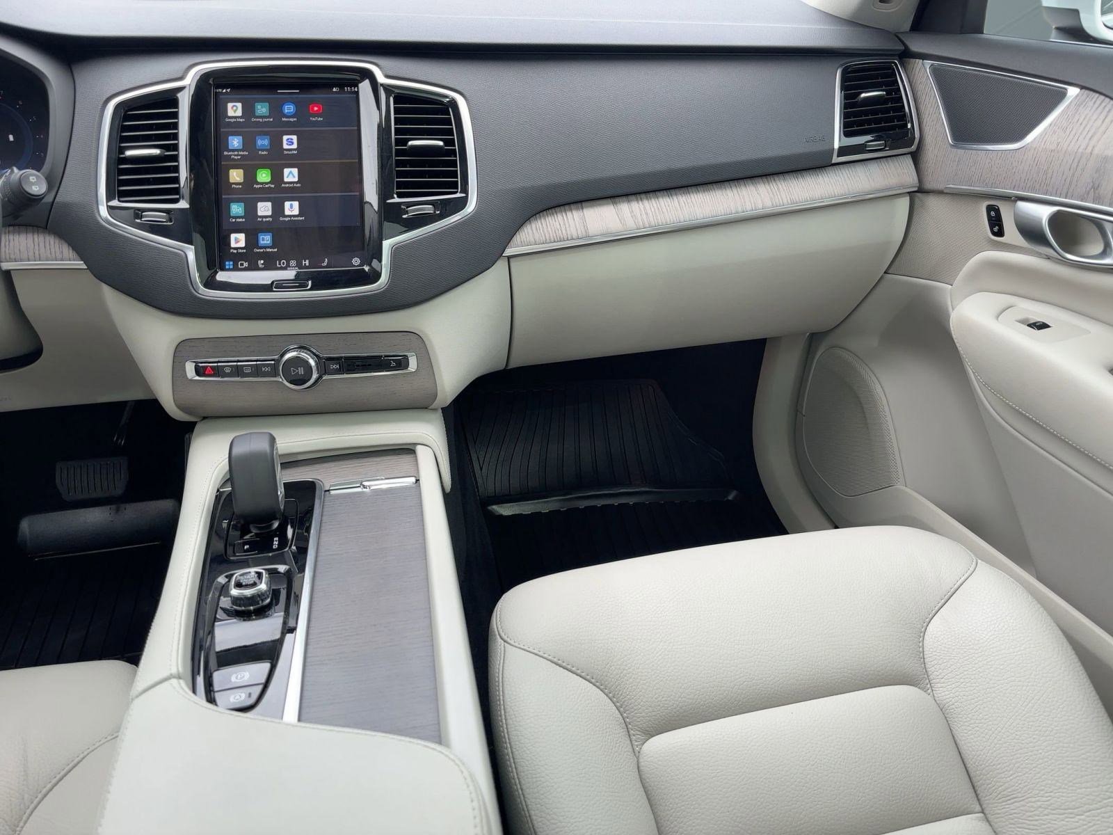 Used 2024 Volvo XC90 B6 Plus w/ Protection Package Premier image 29