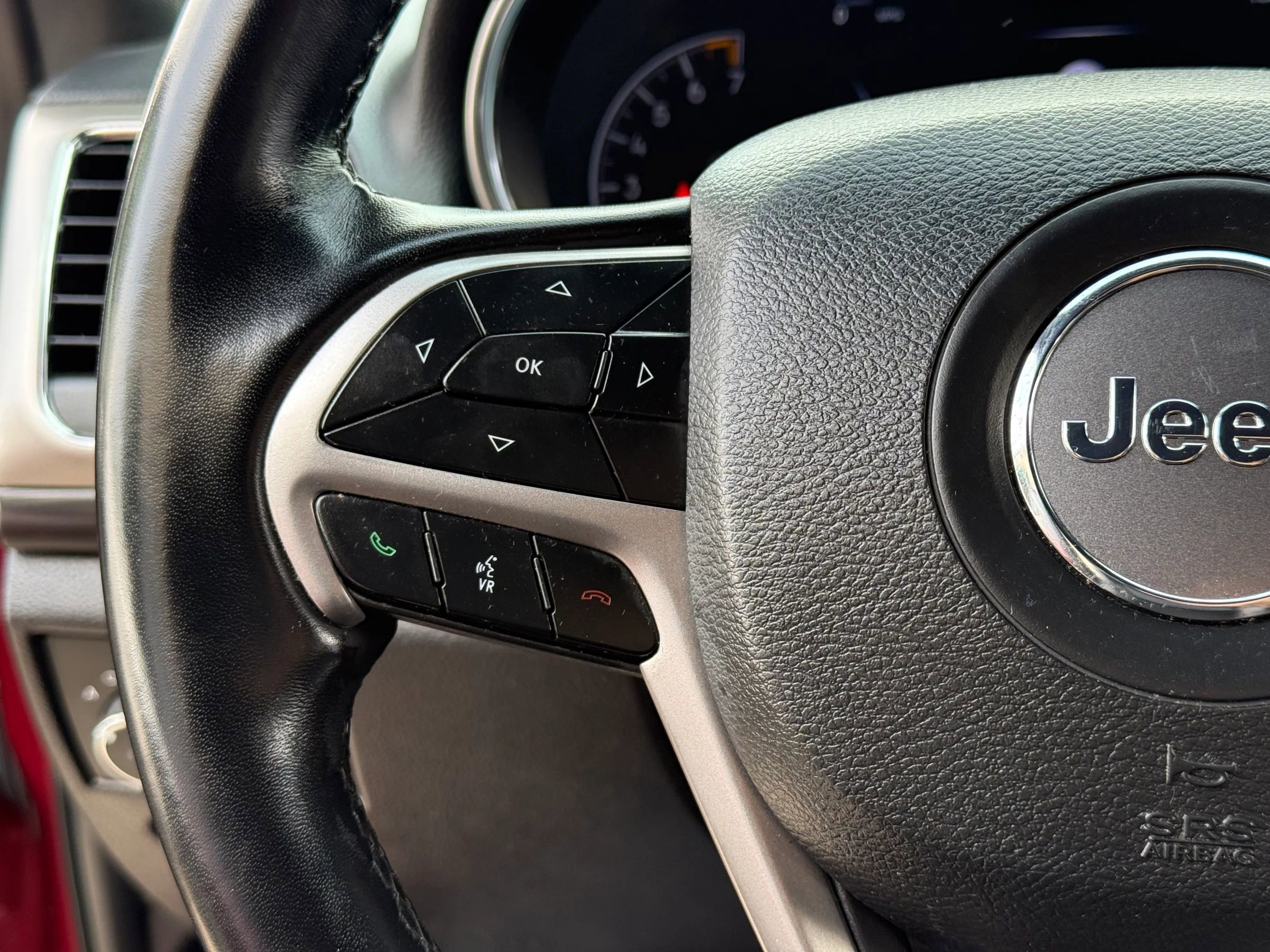 Used 2021 Jeep Grand Cherokee Laredo X AWD/4WD image 19