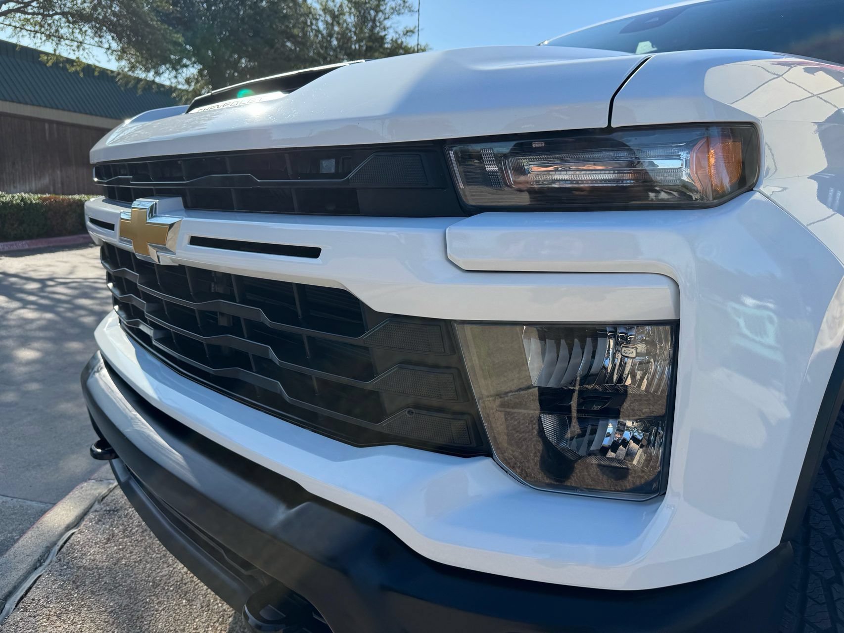 Used 2024 Chevrolet Silverado 2500 Custom w/ Custom Convenience Package AWD/4WD image 4