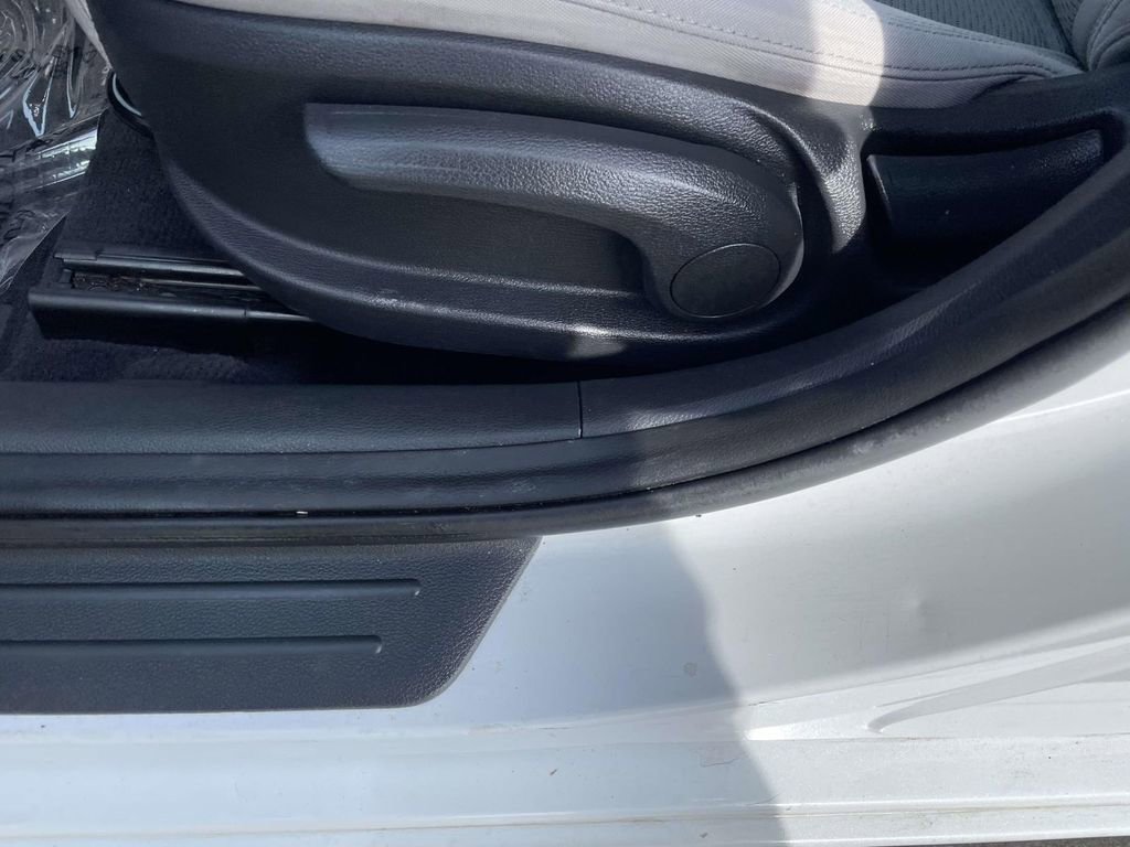 Used 2016 Hyundai Sonata SE image 29