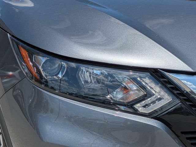 Used 2022 Nissan Rogue Sport SL FWD image 10
