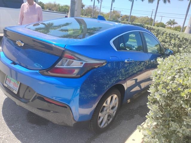 Used 2017 Chevrolet Volt Premier w/ Driver Confidence Package image 2