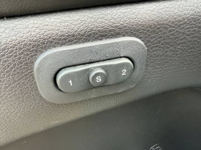 Used 2021 Jeep Grand Cherokee Limited AWD/4WD image 10