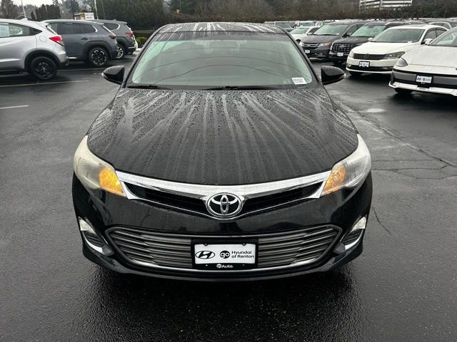 Used 2015 Toyota Avalon XLE image 3