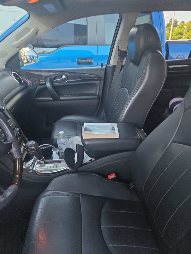 Used 2014 Buick Enclave Leather FWD image 7