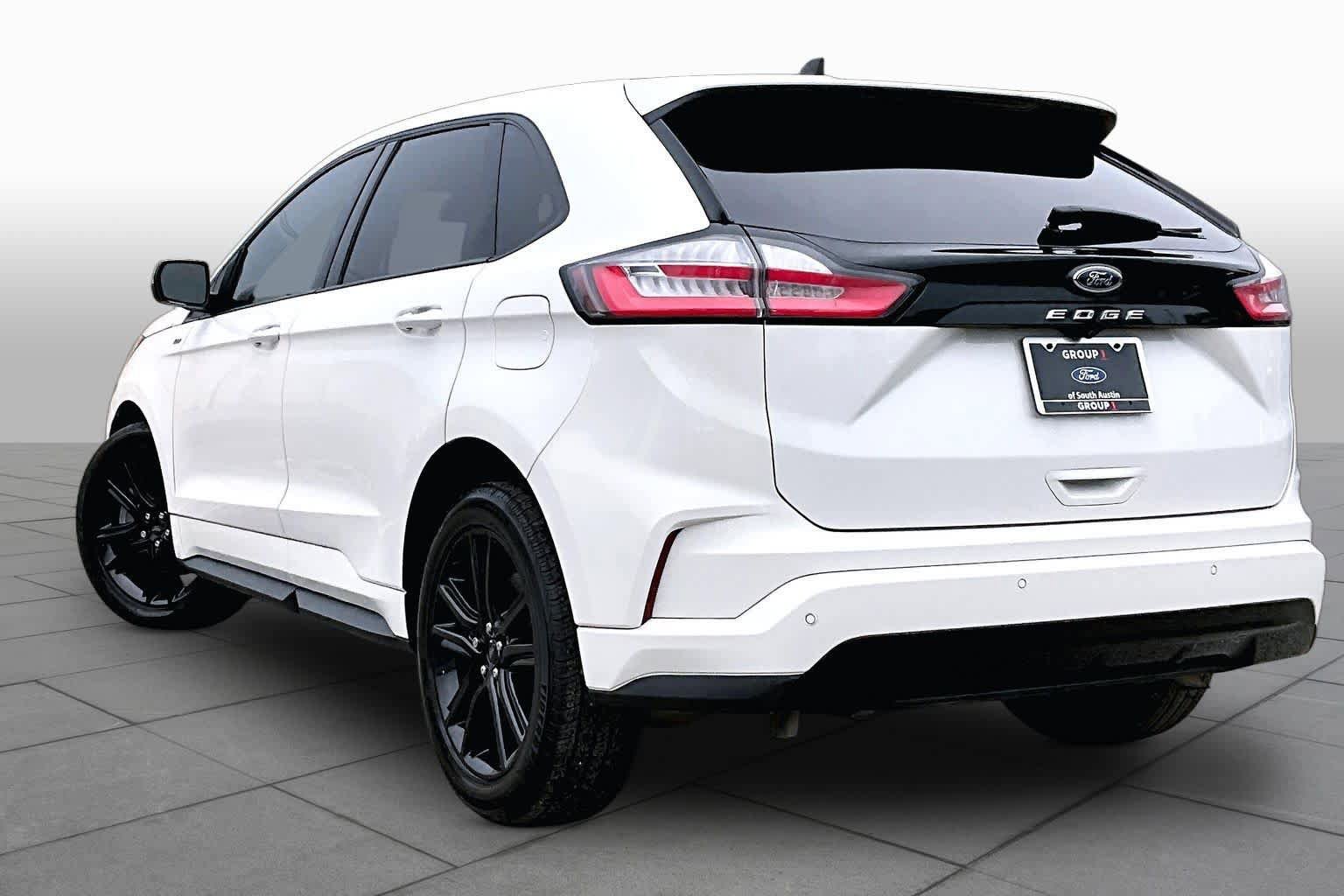 Used 2022 Ford Edge ST-Line AWD/4WD image 11