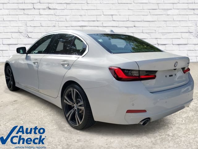 Used 2024 BMW 330i Sedan w/ Convenience Package RWD image 2