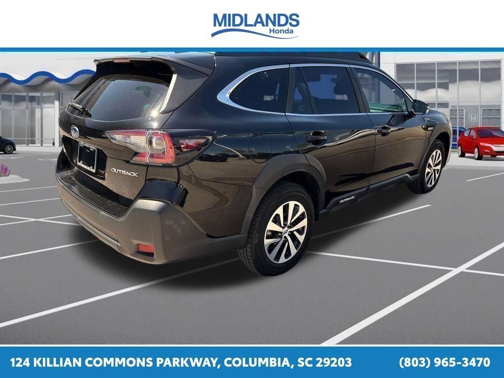 Used 2024 Subaru Outback Premium AWD/4WD image 17