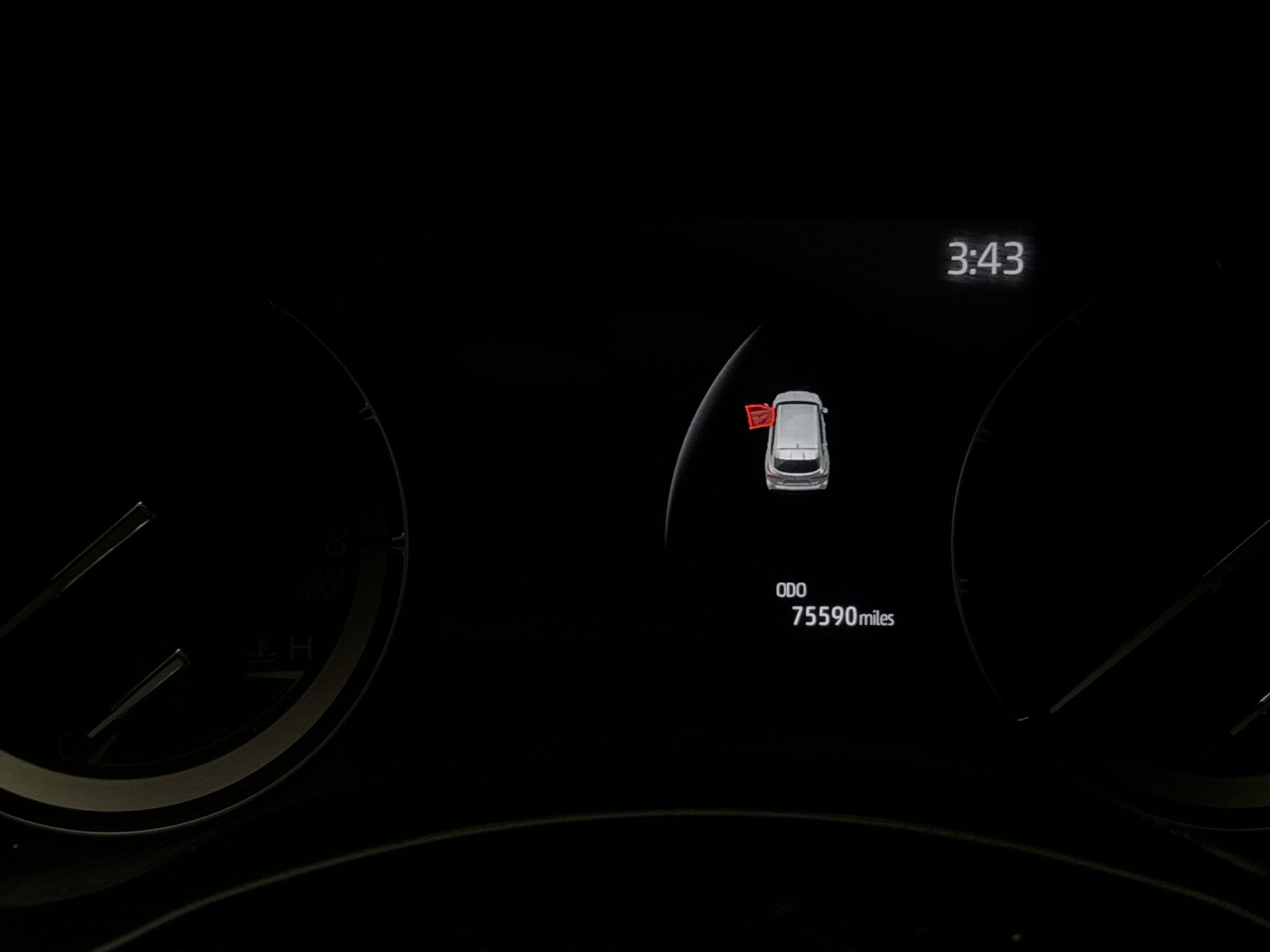 Used 2021 Toyota Highlander XLE image 10