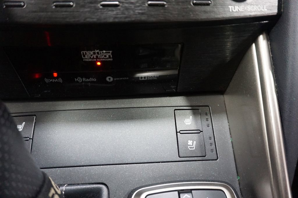 Used 2017 Lexus IS 350 F Sport w/ F Sport Package image 12