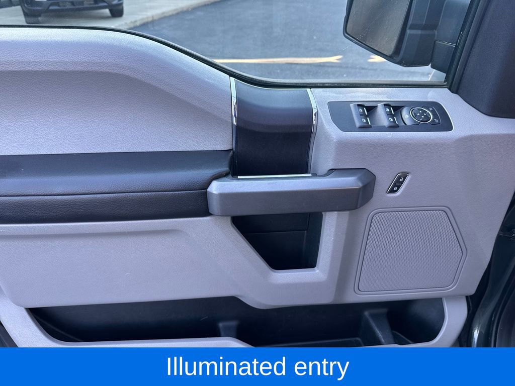 Used 2015 Ford F150 XLT RWD image 11