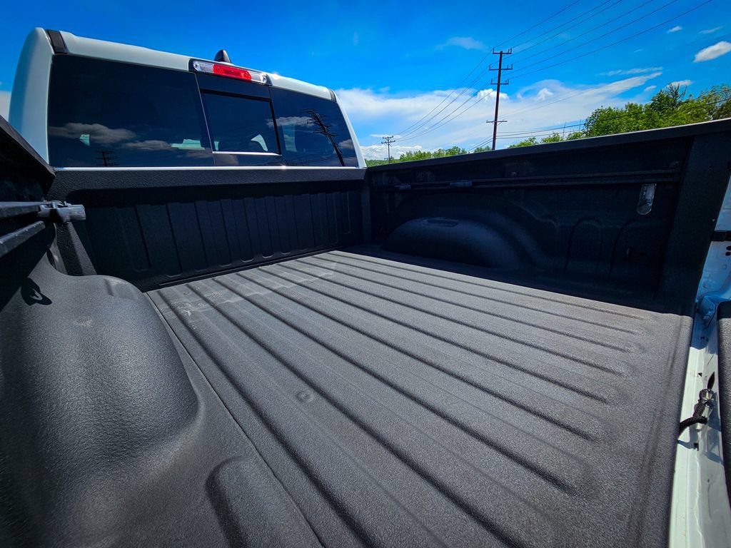 Used 2020 RAM 1500 Big Horn AWD/4WD image 5