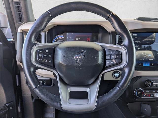 Used 2023 Ford Bronco Wildtrak image 17
