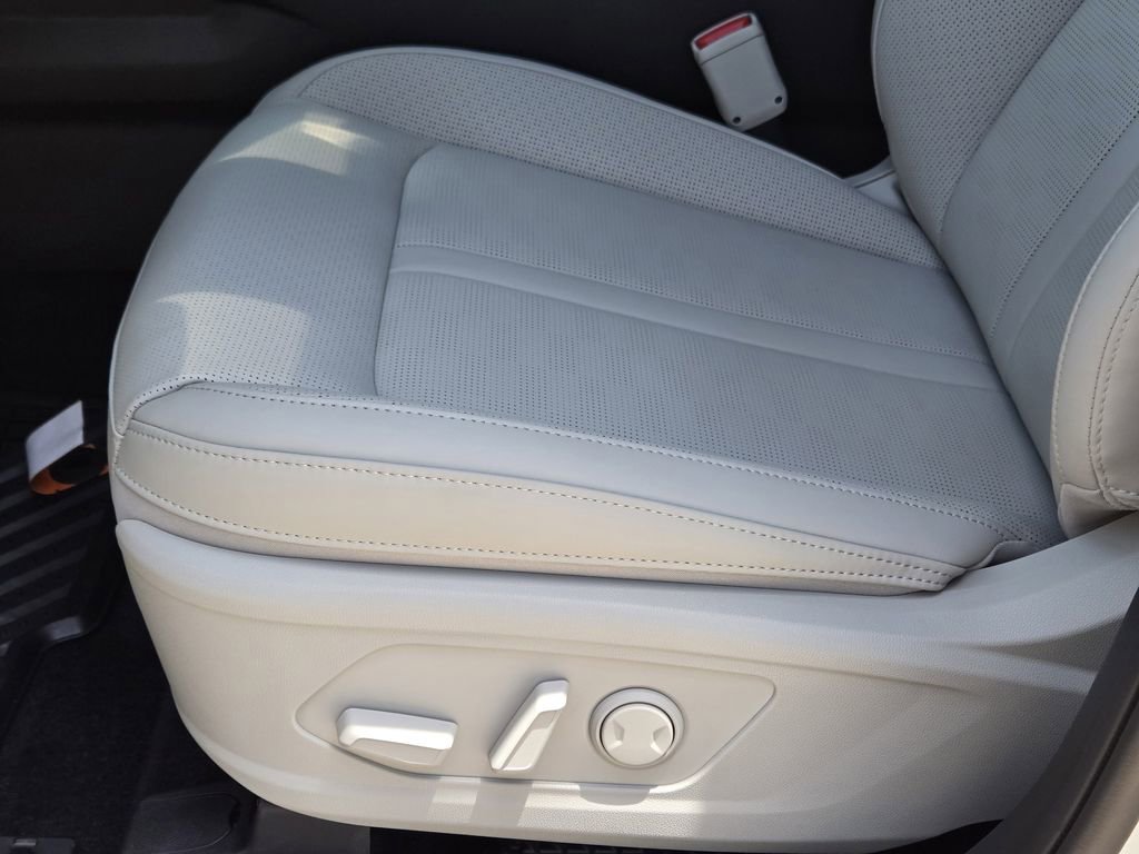 New 2026 Kia Sorento EX FWD image 19
