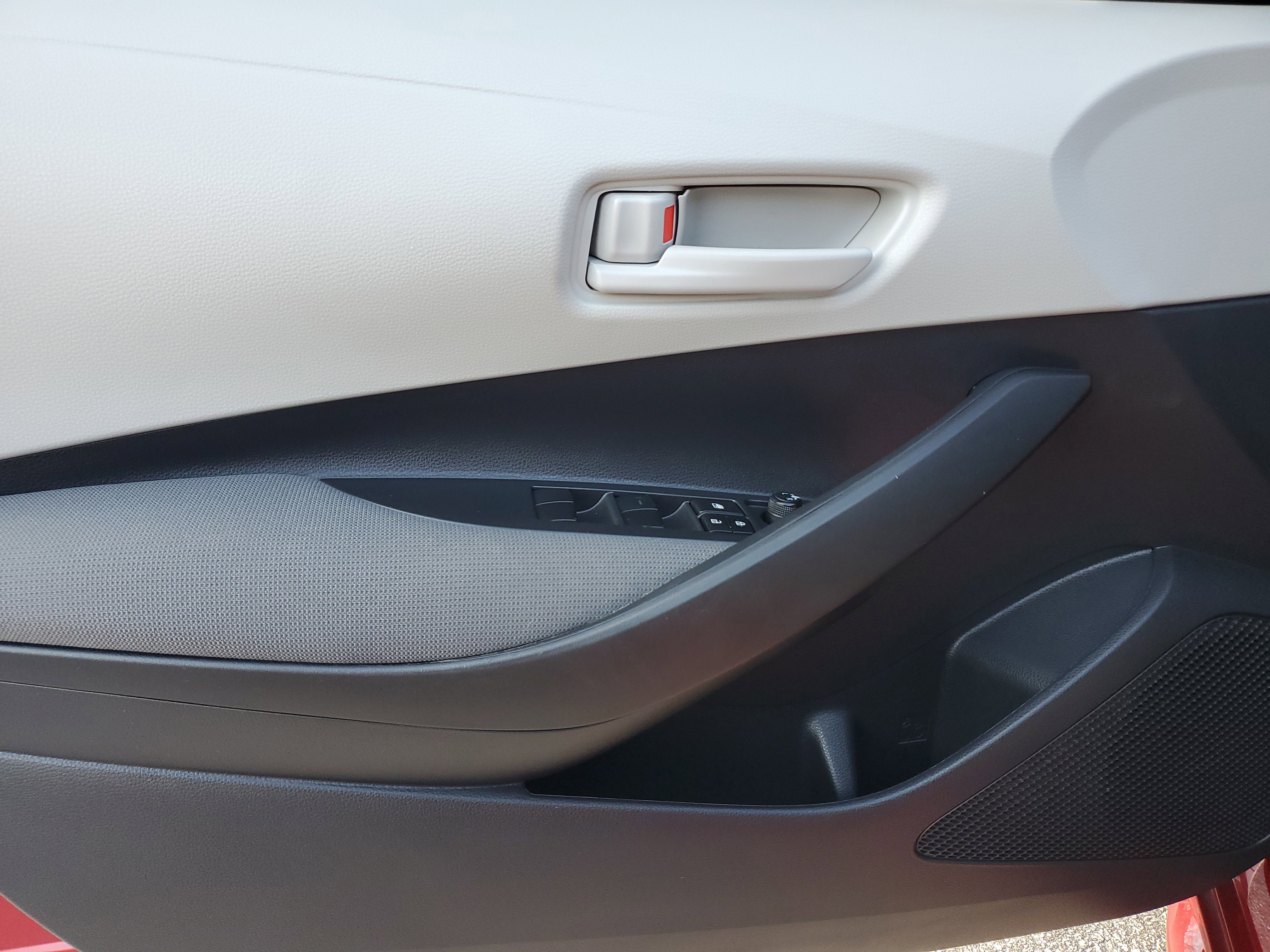 Certified 2023 Toyota Corolla LE image 17