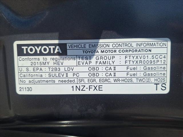 Used 2015 Toyota Prius C Two w/ Preferred Accessory Package FWD image 22