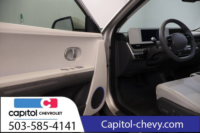 Used 2023 Hyundai Ioniq 5 SEL AWD/4WD image 10