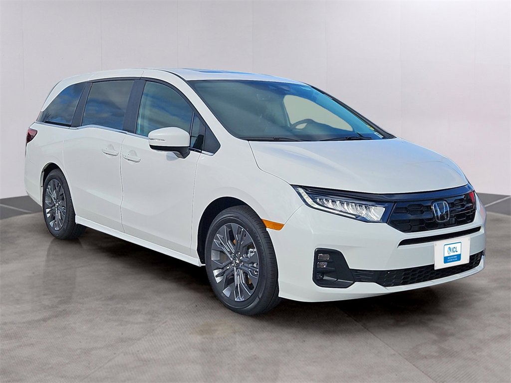 New 2026 Honda Odyssey Touring image 2
