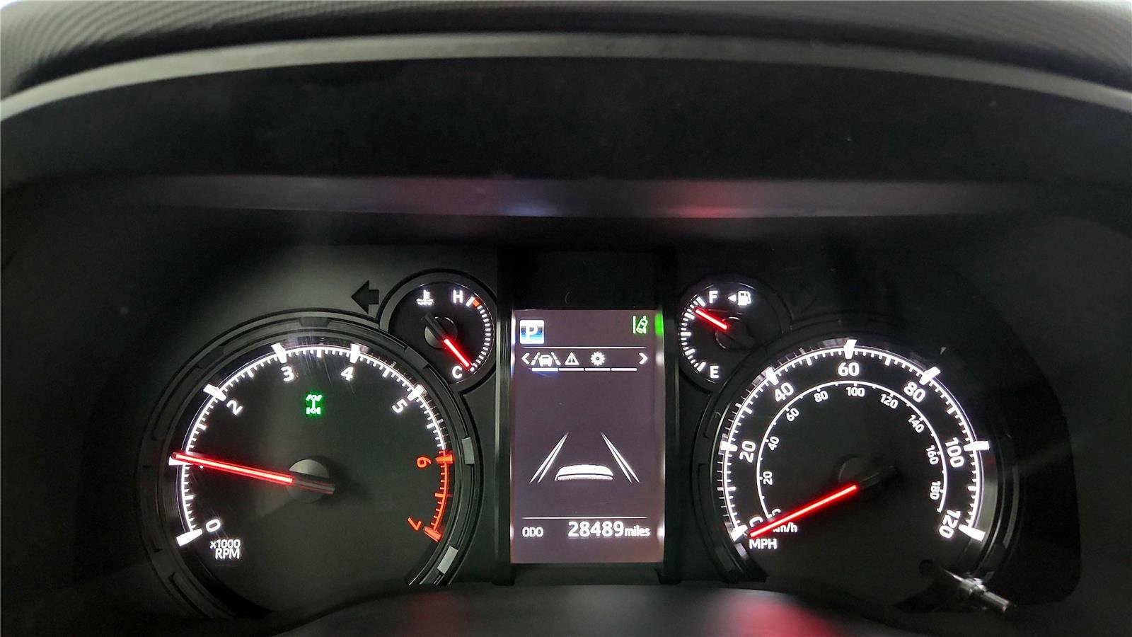 Certified 2023 Toyota 4Runner SR5 Premium w/ Moonroof Package AWD/4WD image 26