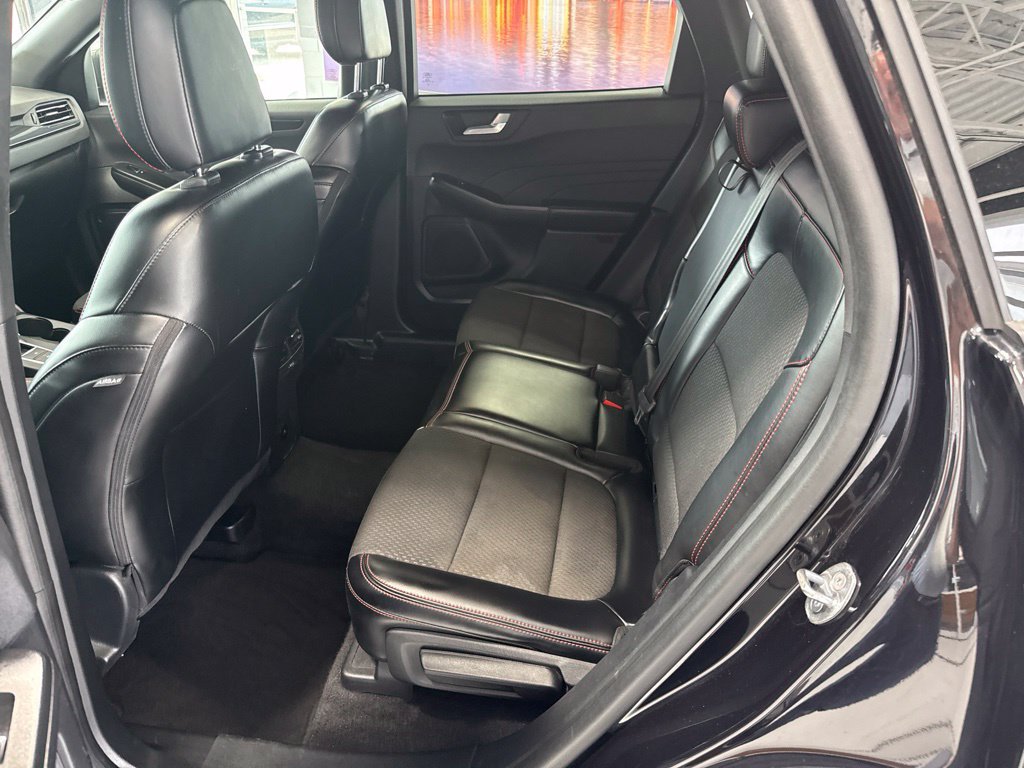 Used 2024 Ford Escape ST-Line AWD/4WD image 12