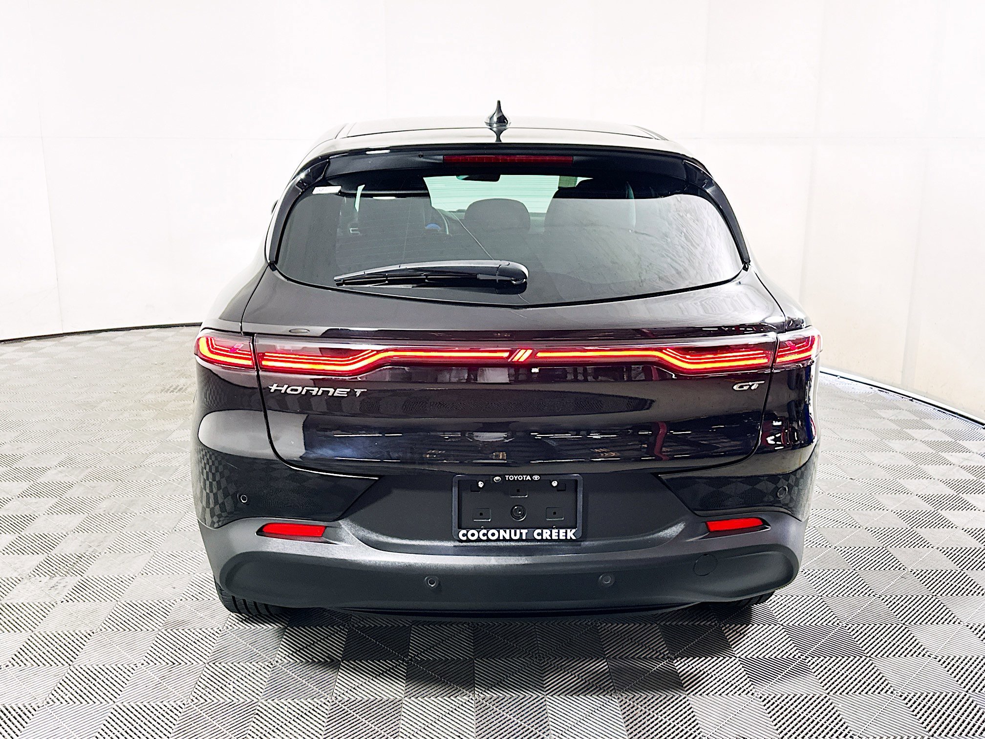 Used 2024 Dodge Hornet GT AWD/4WD image 4