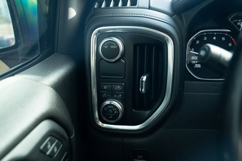 Used 2020 GMC Sierra 1500 SLT w/ SLT Premium Plus Package image 13