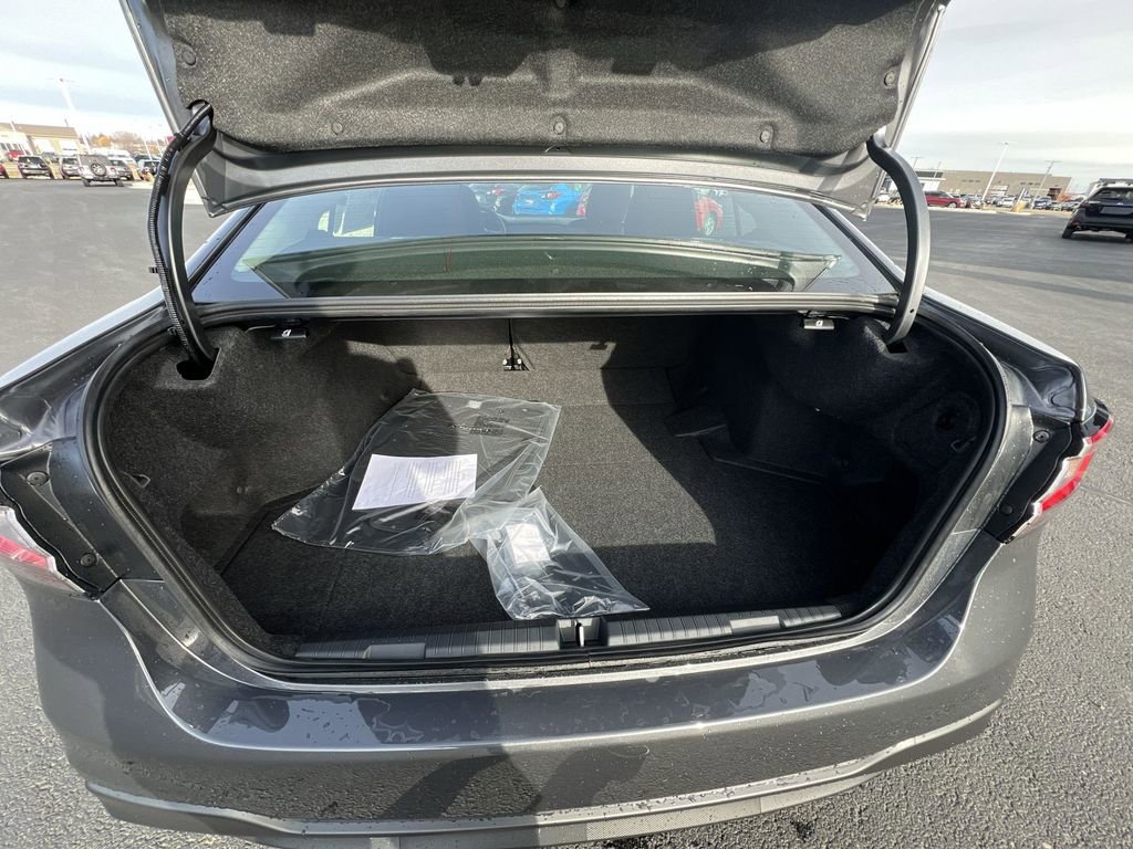 Certified 2025 Subaru Legacy Premium image 24