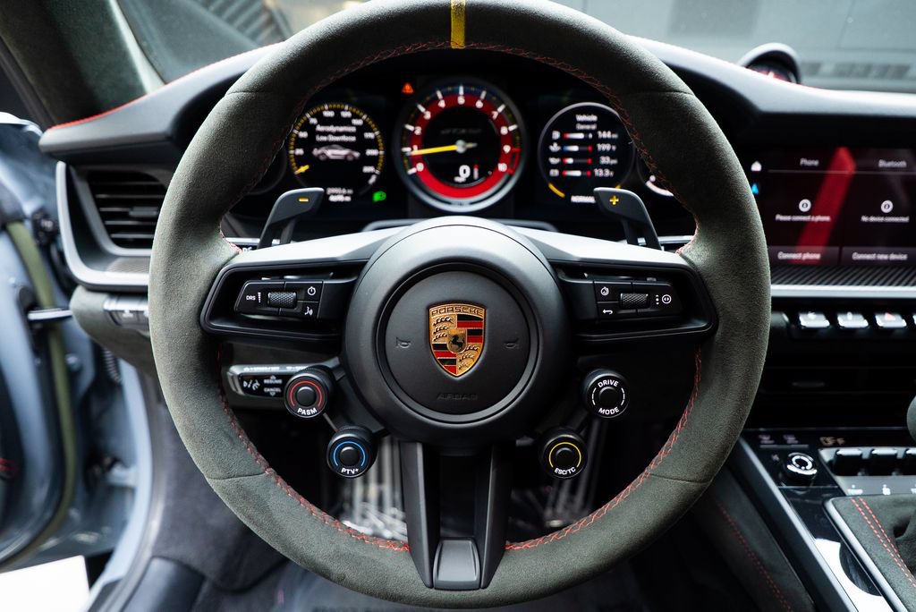 Used 2023 Porsche 911 GT3 RS RWD image 52
