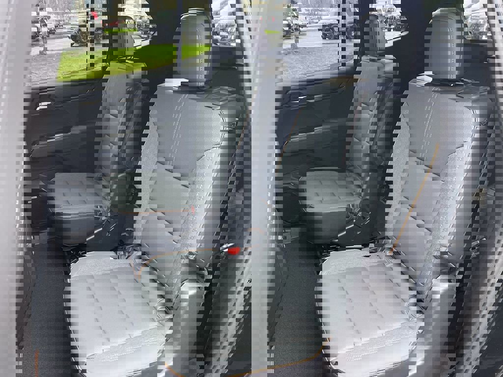 New 2026 GMC Acadia AT4 w/ Super Cruise Package image 25