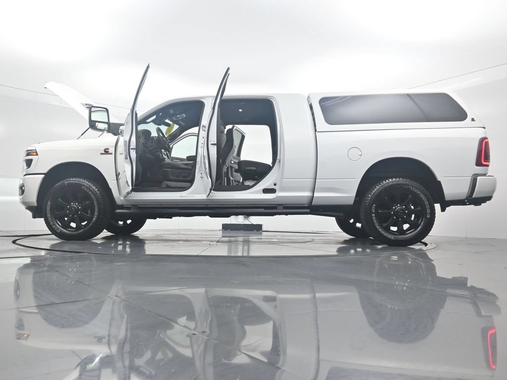 Used 2026 RAM 3500 Laramie w/ Night Edition AWD/4WD image 42