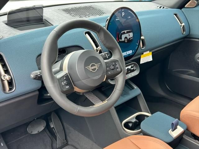 New 2025 MINI Cooper Countryman SE w/ Comfort Package Max image 29