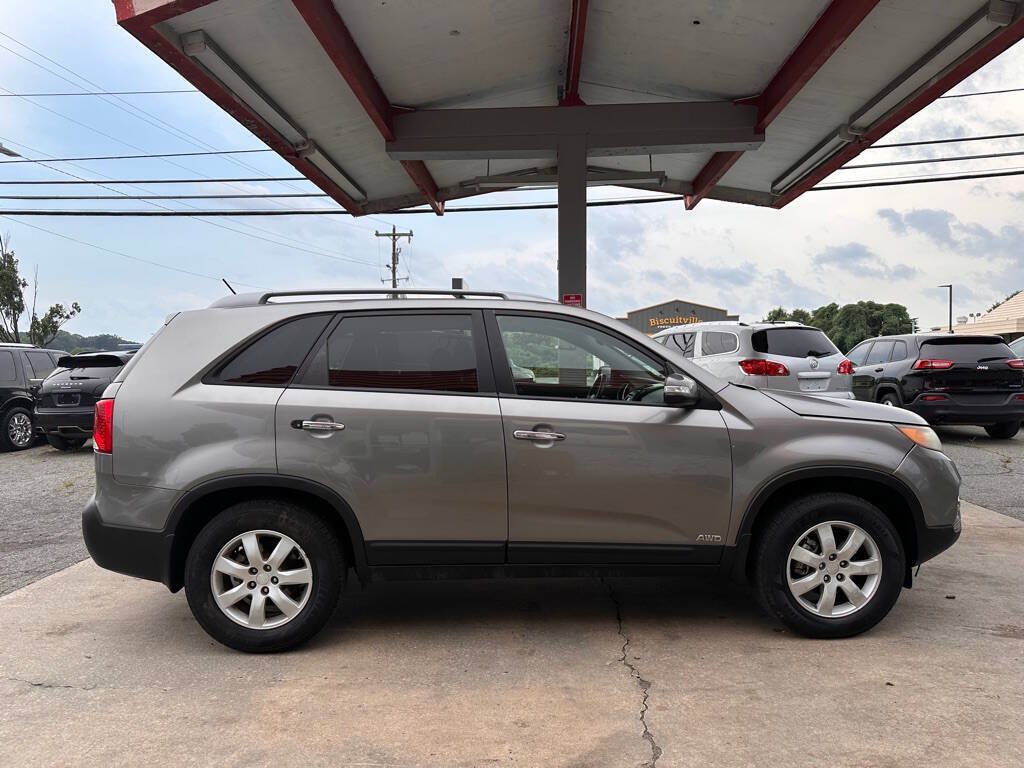 Used 2012 Kia Sorento LX w/ Convenience Pkg AWD/4WD image 5