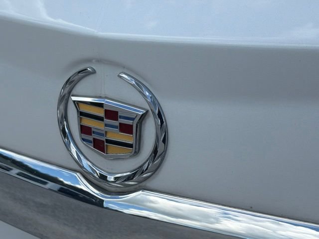 Used 2016 Cadillac SRX Luxury w/ Driver Awareness Package FWD image 12