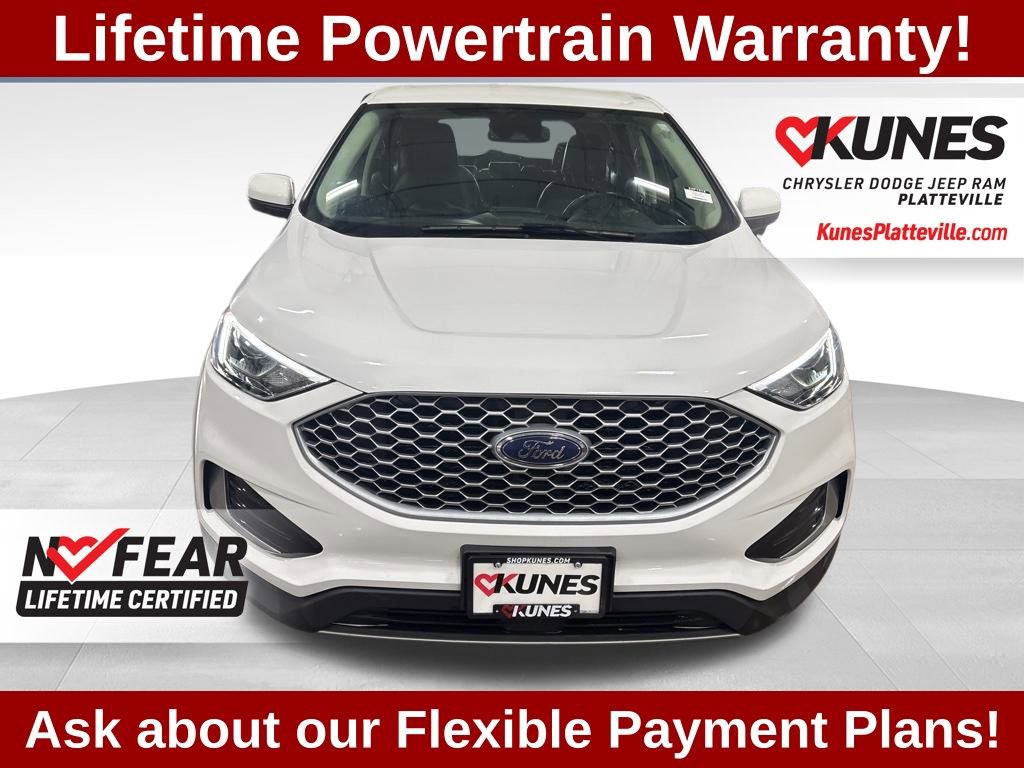 Used 2023 Ford Edge SEL image 4