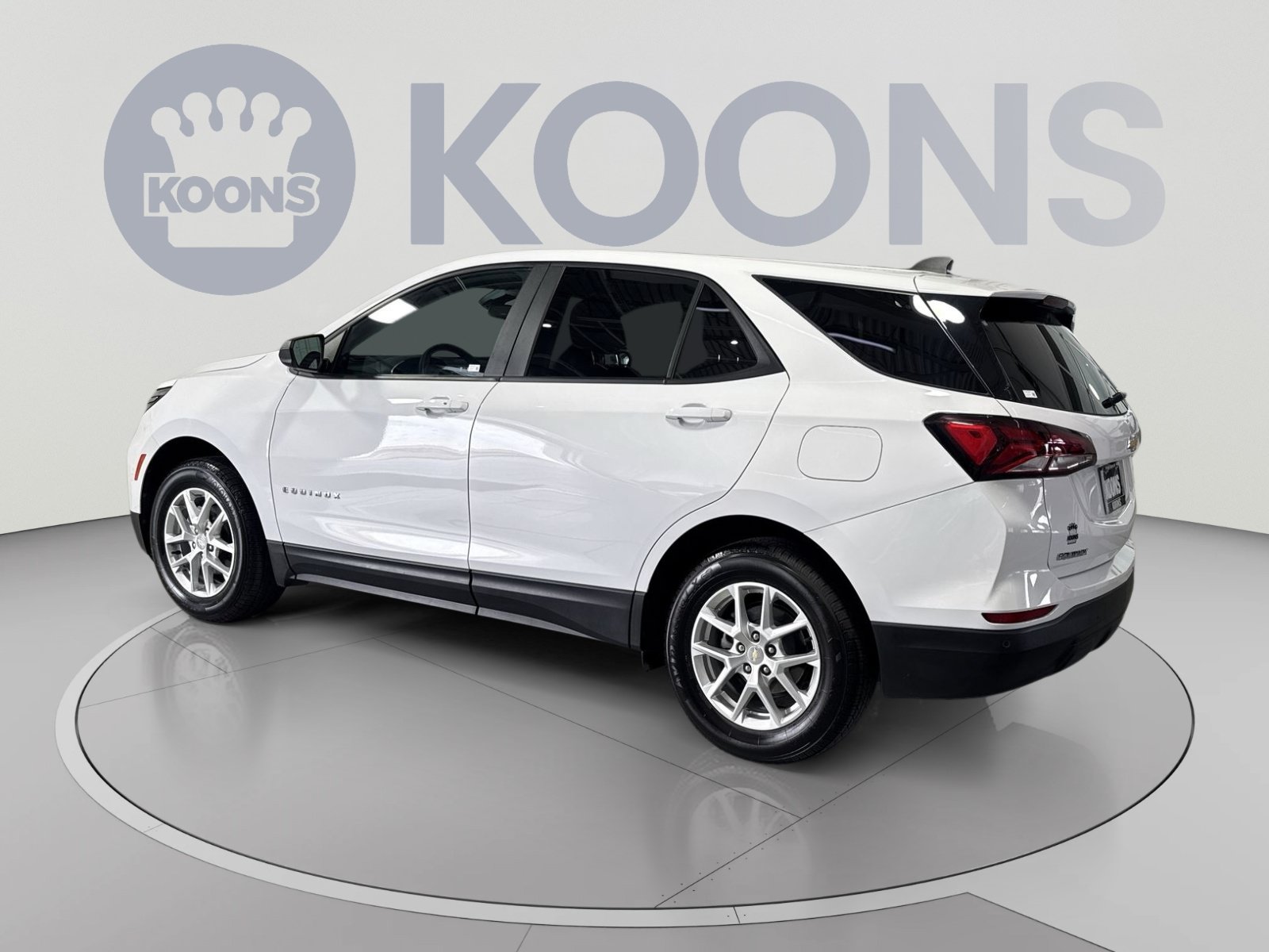 Used 2024 Chevrolet Equinox LS w/ LS Convenience Package AWD/4WD image 8
