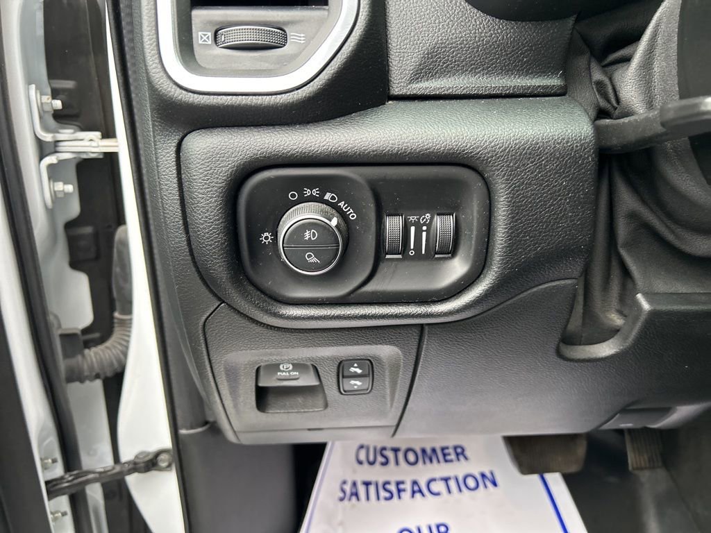 Used 2022 RAM 1500 Laramie image 19